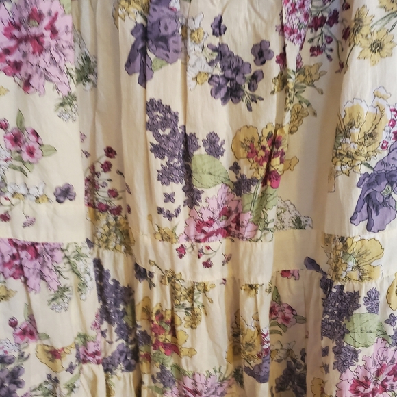 H&M Floral Skirt S 8 - Picture 4 of 9